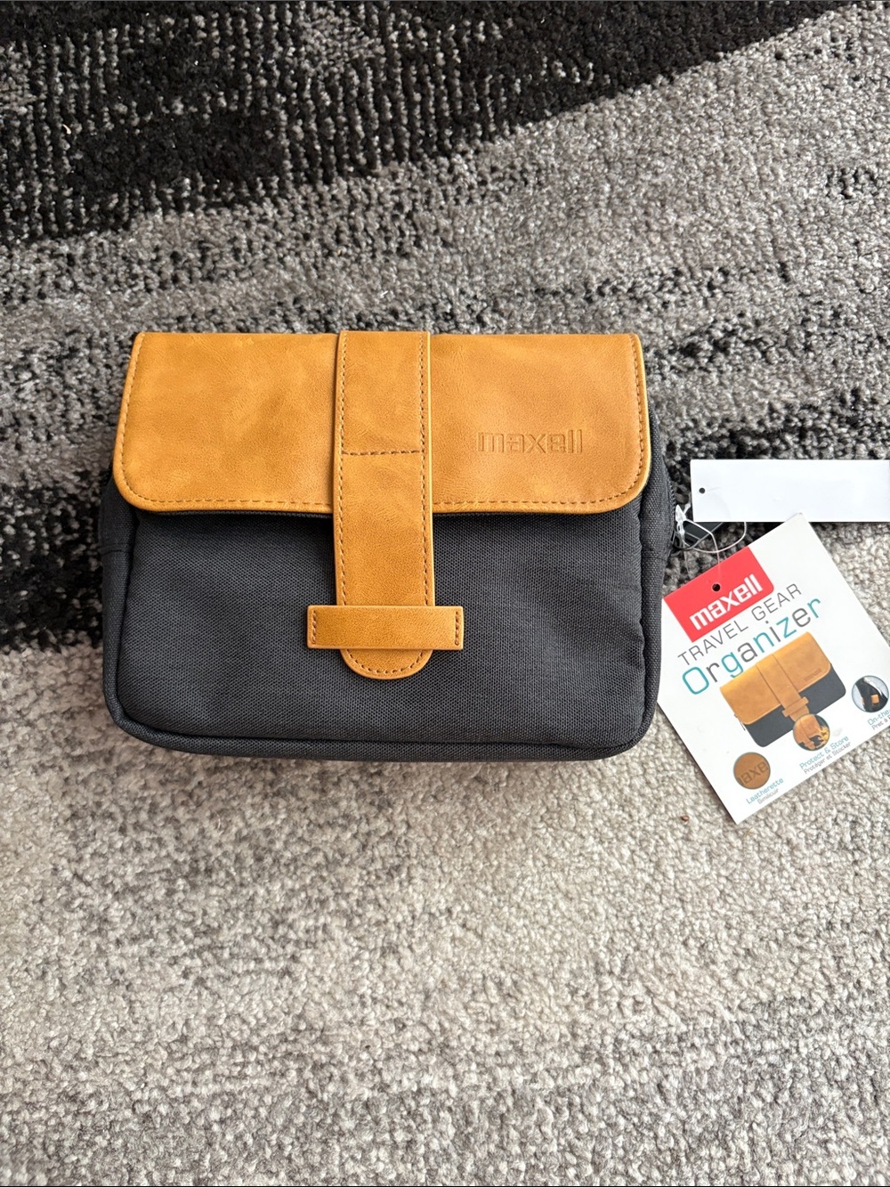 Maxell Travel Gear Organizer Bag in Mustard Yellow and Black NWT